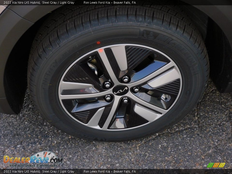 2022 Kia Niro LXS Hybrid Steel Gray / Light Gray Photo #10