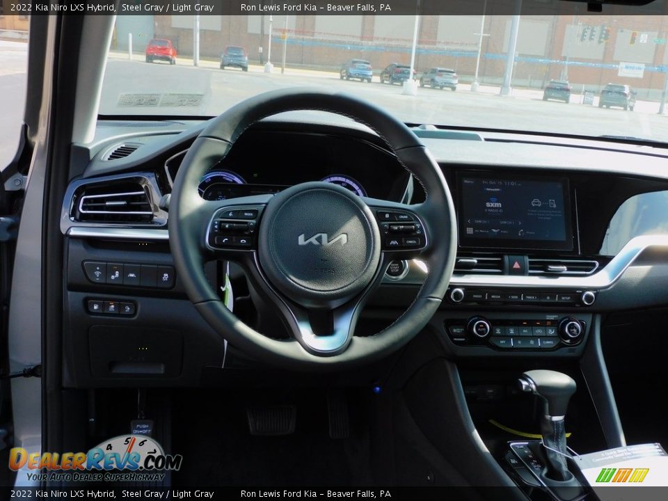 2022 Kia Niro LXS Hybrid Steel Gray / Light Gray Photo #13