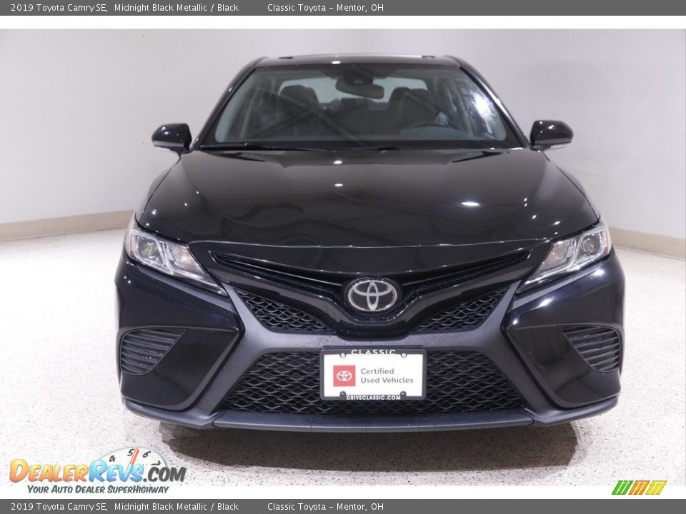 2019 Toyota Camry SE Midnight Black Metallic / Black Photo #2