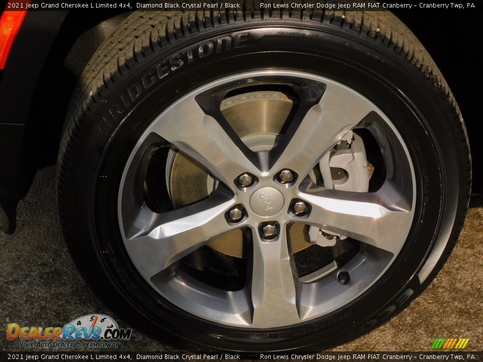 2021 Jeep Grand Cherokee L Limited 4x4 Diamond Black Crystal Pearl / Black Photo #10