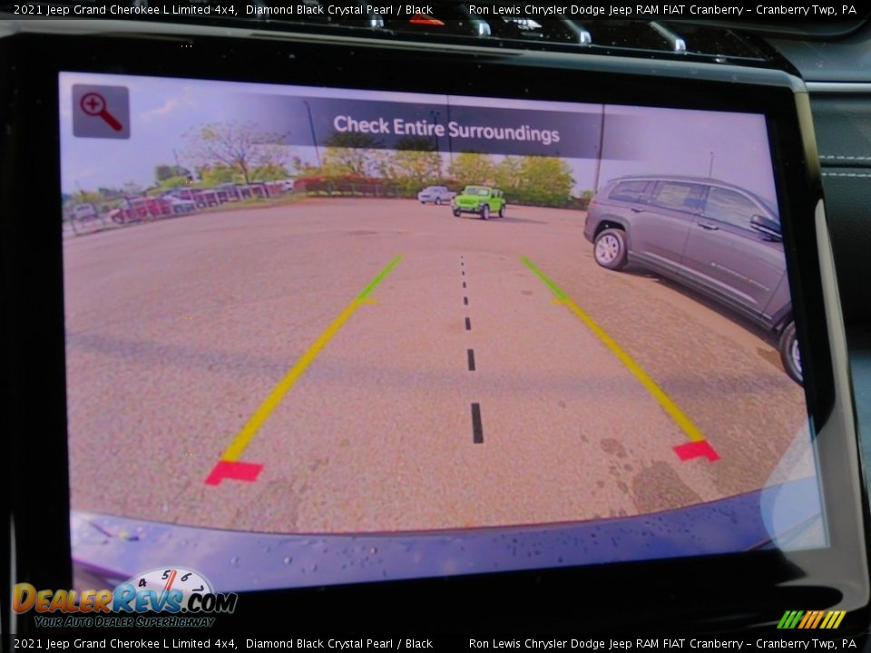 2021 Jeep Grand Cherokee L Limited 4x4 Diamond Black Crystal Pearl / Black Photo #17