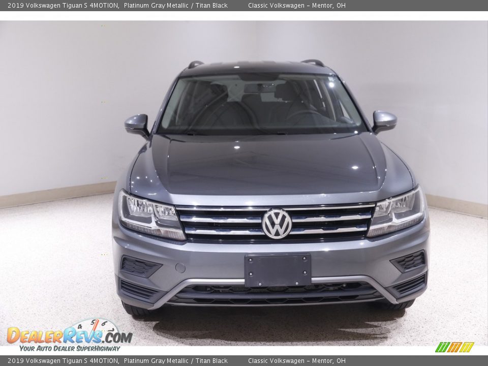 2019 Volkswagen Tiguan S 4MOTION Platinum Gray Metallic / Titan Black Photo #2