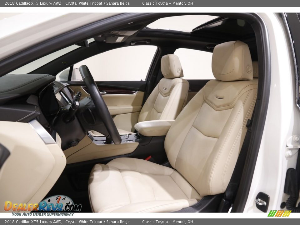 2018 Cadillac XT5 Luxury AWD Crystal White Tricoat / Sahara Beige Photo #5