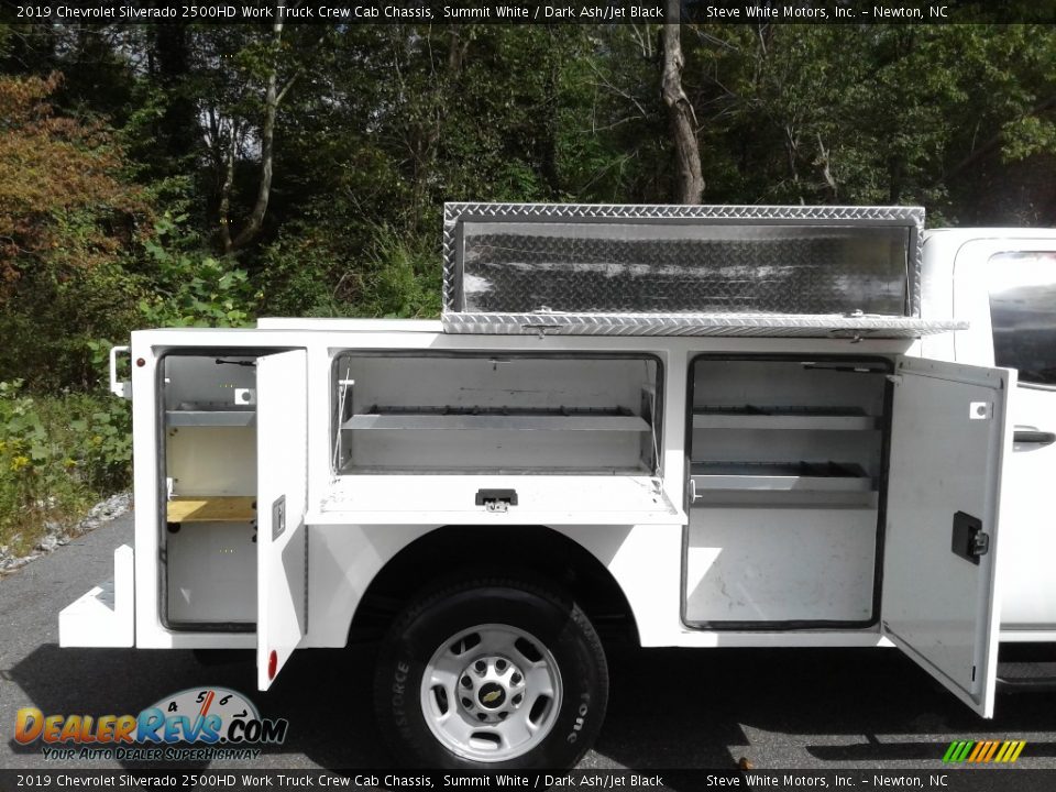 2019 Chevrolet Silverado 2500HD Work Truck Crew Cab Chassis Summit White / Dark Ash/Jet Black Photo #8