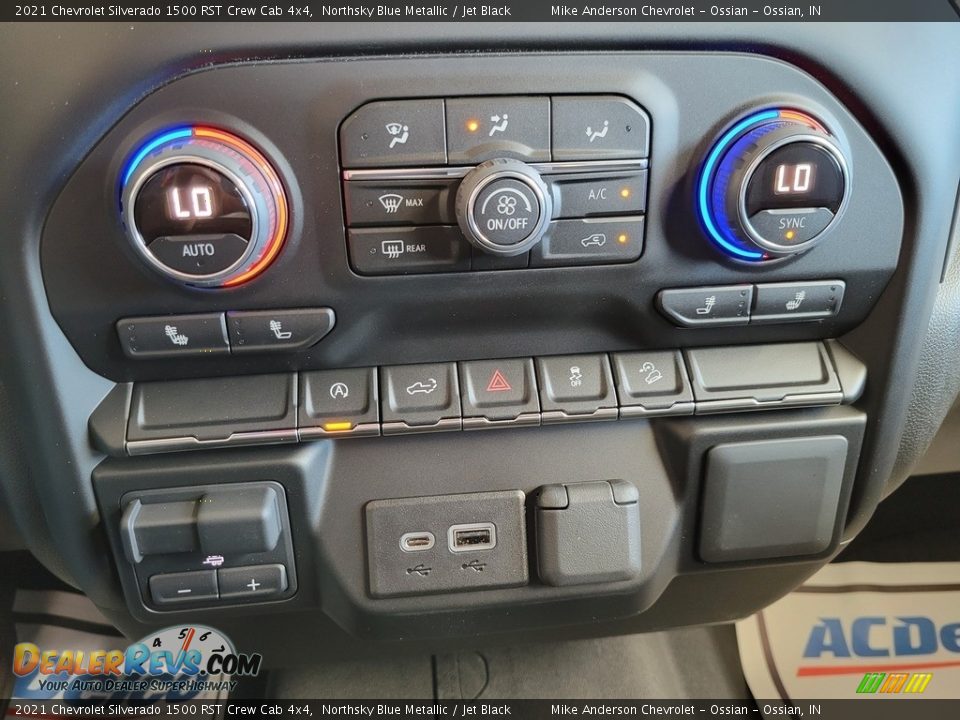 Controls of 2021 Chevrolet Silverado 1500 RST Crew Cab 4x4 Photo #33