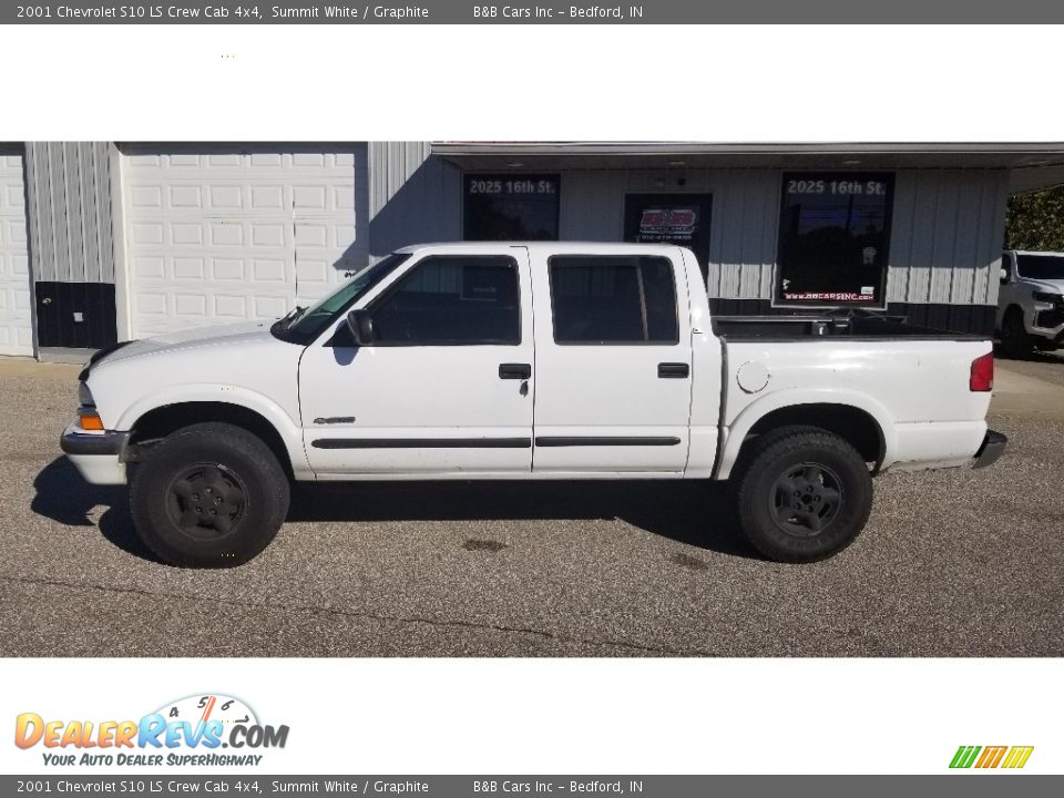 2001 Chevrolet S10 LS Crew Cab 4x4 Summit White / Graphite Photo #2