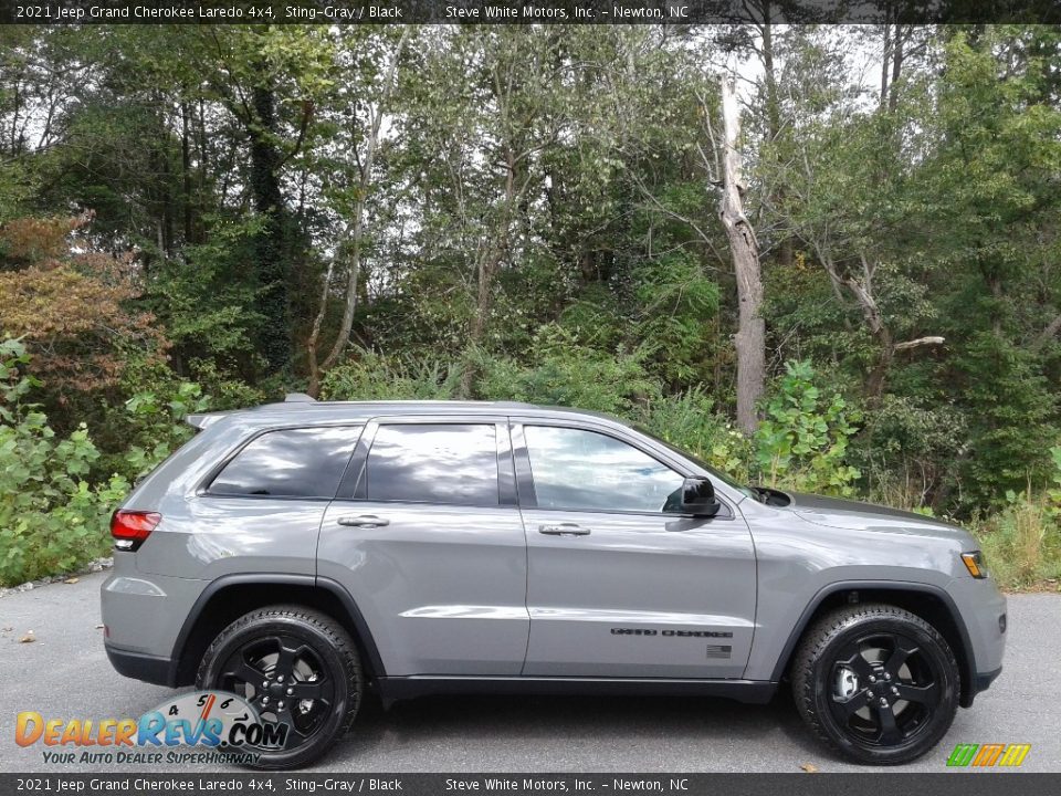 2021 Jeep Grand Cherokee Laredo 4x4 Sting-Gray / Black Photo #5