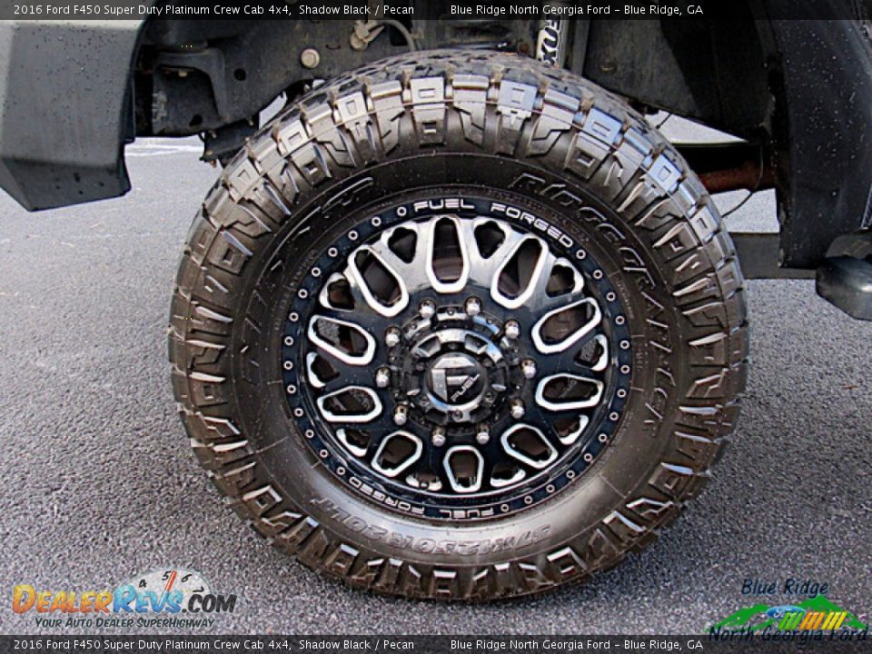 Custom Wheels of 2016 Ford F450 Super Duty Platinum Crew Cab 4x4 Photo #9
