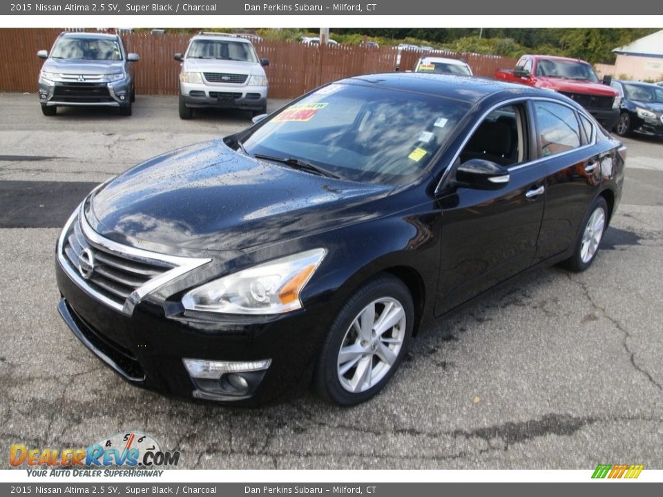 2015 Nissan Altima 2.5 SV Super Black / Charcoal Photo #1