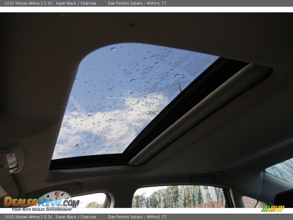 2015 Nissan Altima 2.5 SV Super Black / Charcoal Photo #11