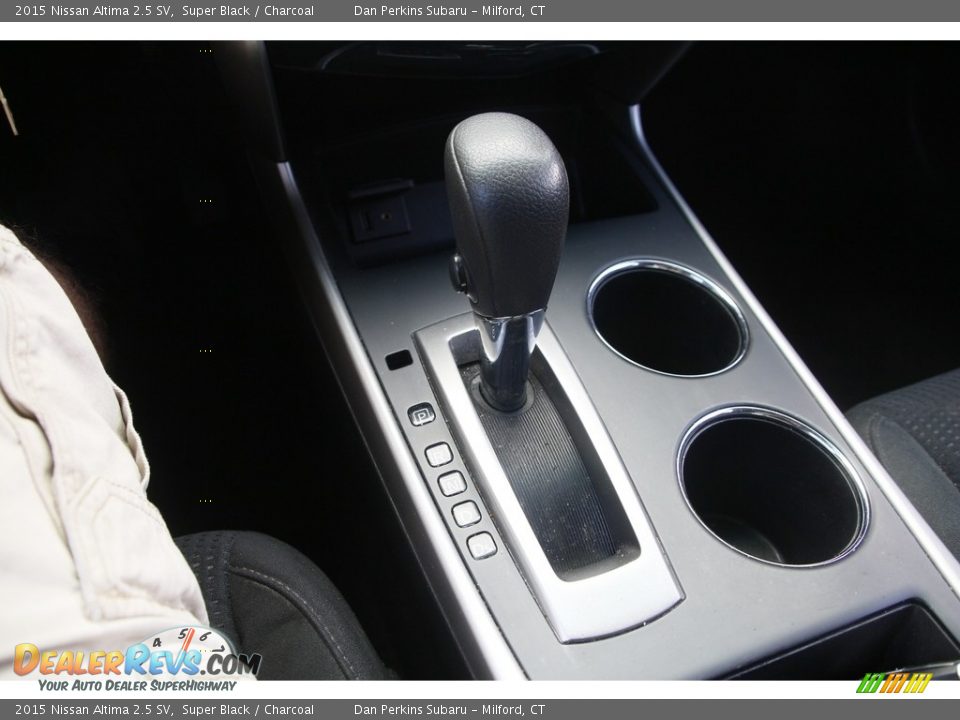 2015 Nissan Altima 2.5 SV Super Black / Charcoal Photo #20