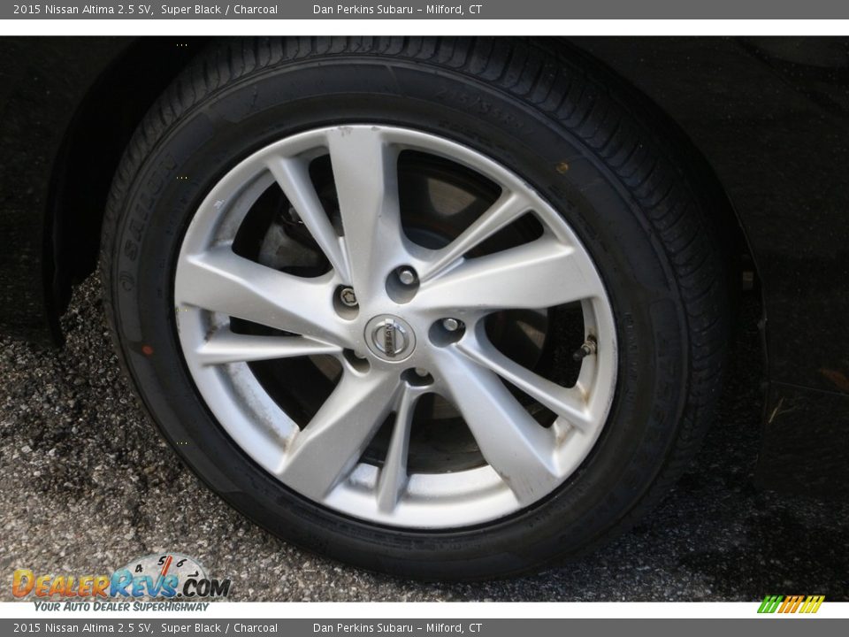 2015 Nissan Altima 2.5 SV Super Black / Charcoal Photo #21
