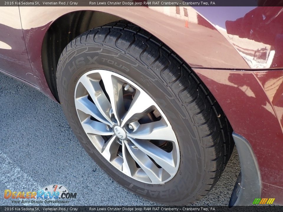 2016 Kia Sedona SX Wheel Photo #5