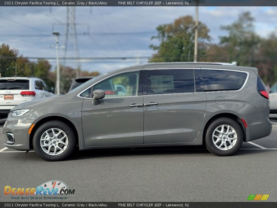 Ceramic Gray 2021 Chrysler Pacifica Touring L Photo #4