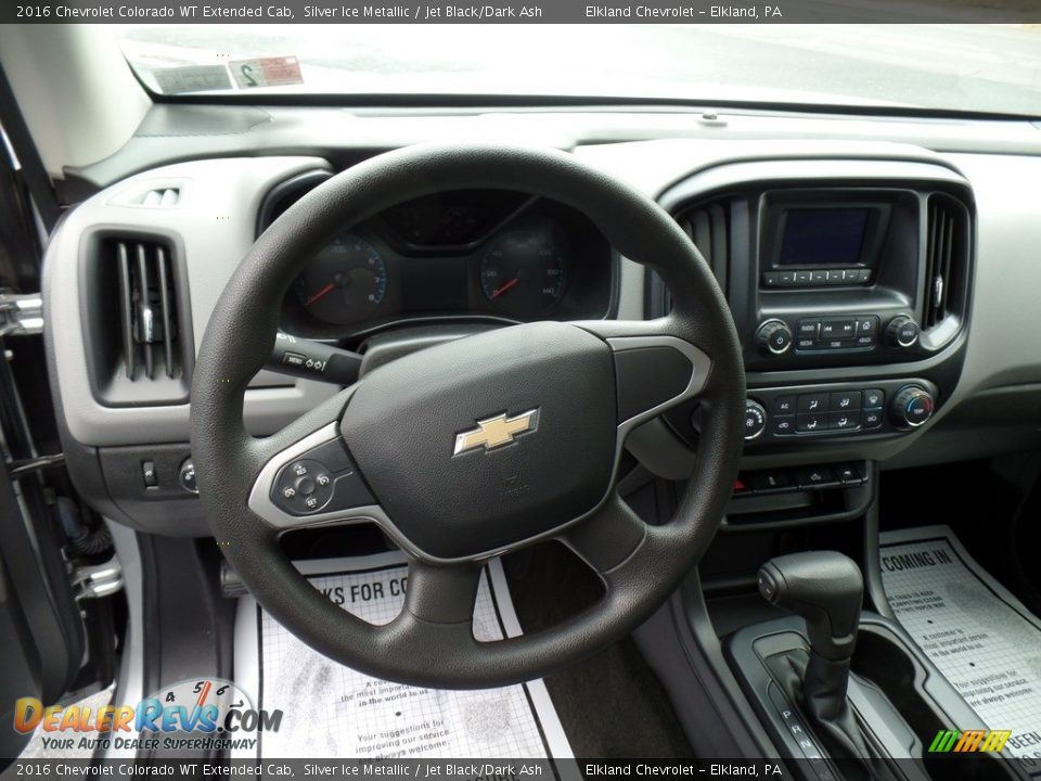 Dashboard of 2016 Chevrolet Colorado WT Extended Cab Photo #19
