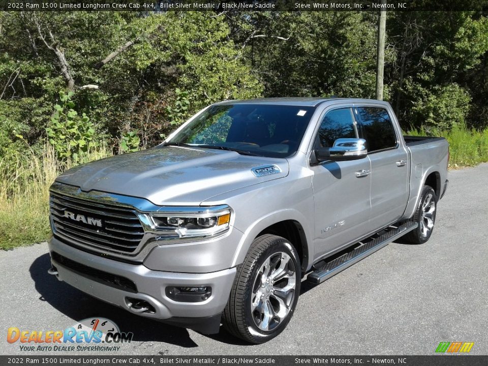 Front 3/4 View of 2022 Ram 1500 Limited Longhorn Crew Cab 4x4 Photo #2