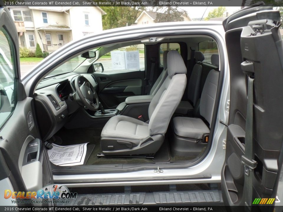 Jet Black/Dark Ash Interior - 2016 Chevrolet Colorado WT Extended Cab Photo #28