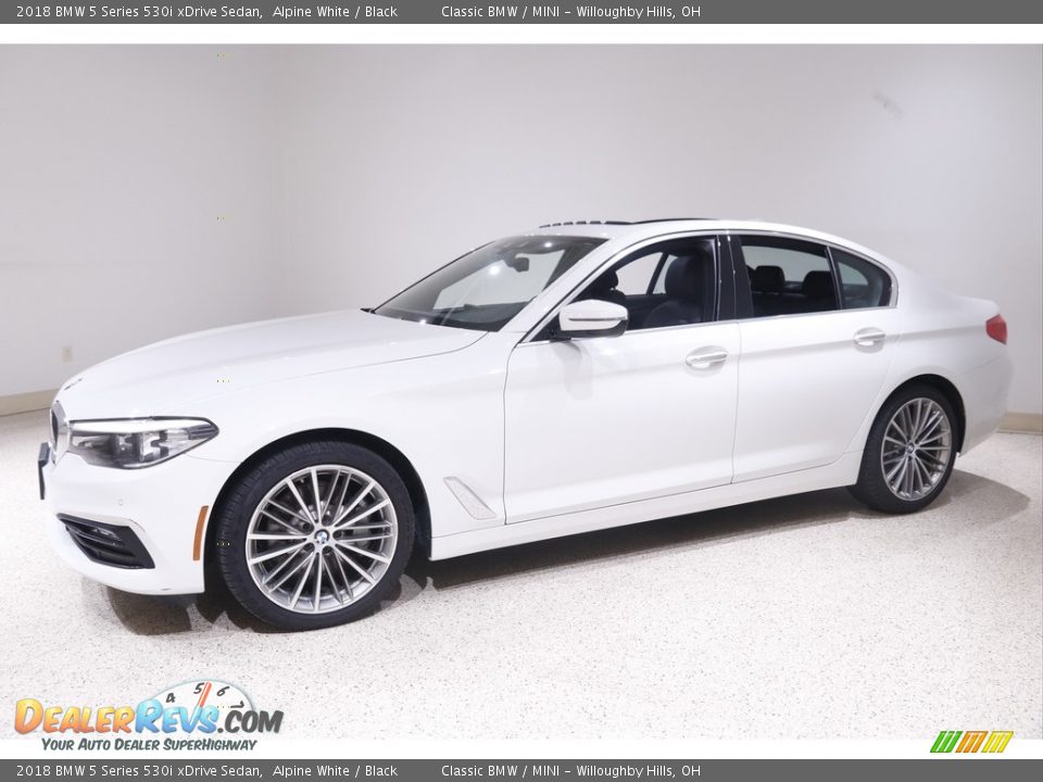 2018 BMW 5 Series 530i xDrive Sedan Alpine White / Black Photo #3