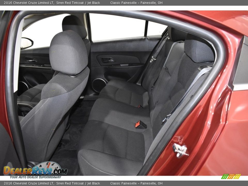 2016 Chevrolet Cruze Limited LT Siren Red Tintcoat / Jet Black Photo #9