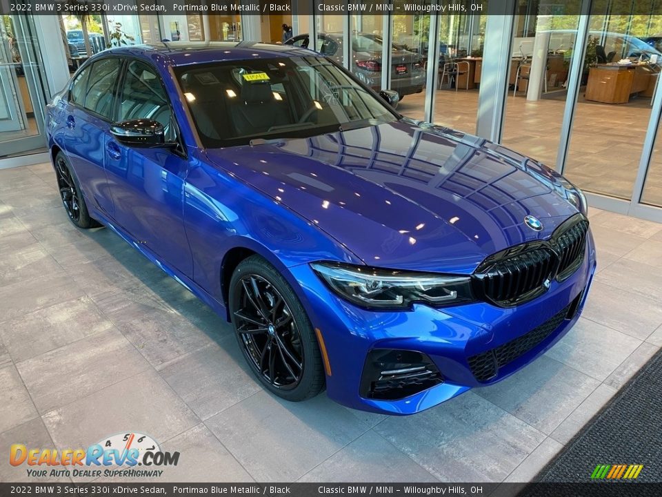 2022 BMW 3 Series 330i xDrive Sedan Portimao Blue Metallic / Black Photo #1