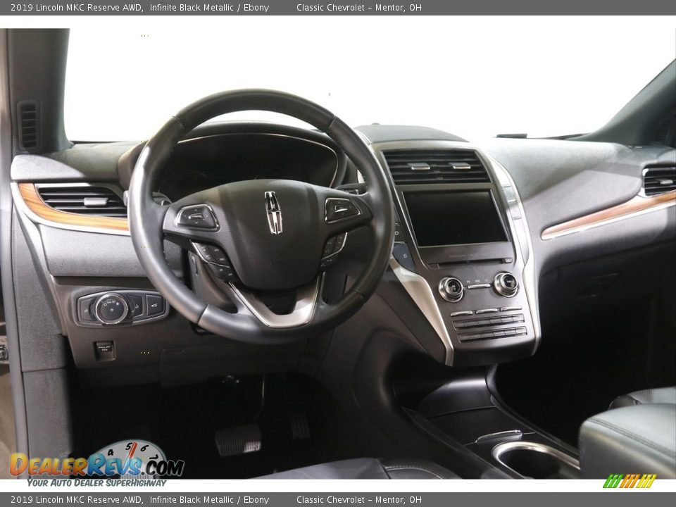 Dashboard of 2019 Lincoln MKC Reserve AWD Photo #6