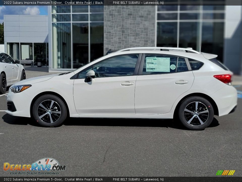 Crystal White Pearl 2022 Subaru Impreza Premium 5-Door Photo #4