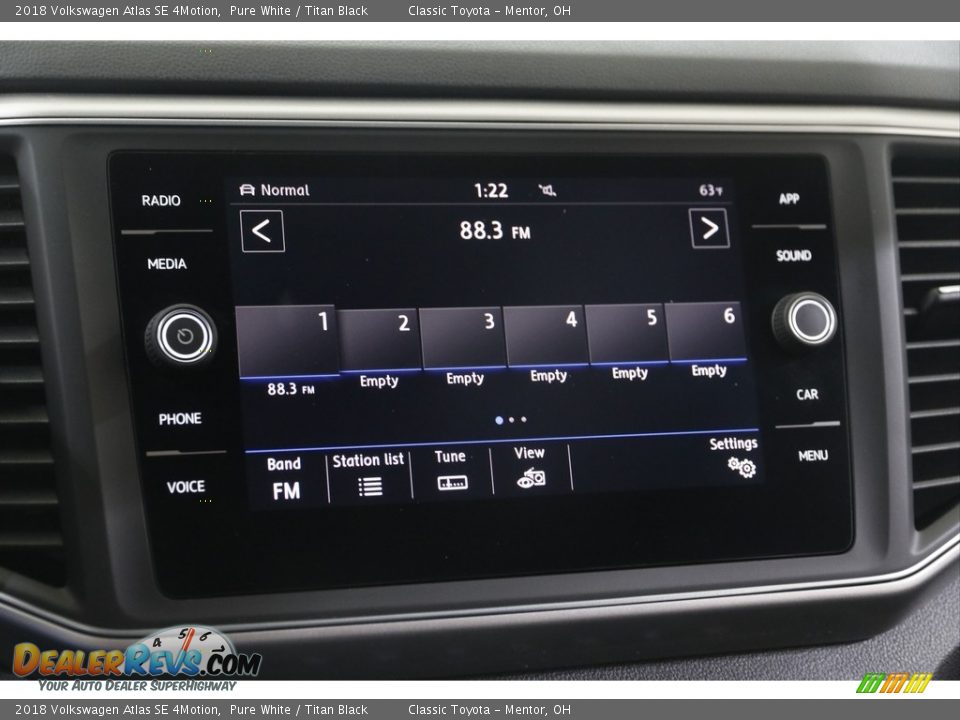2018 Volkswagen Atlas SE 4Motion Pure White / Titan Black Photo #10