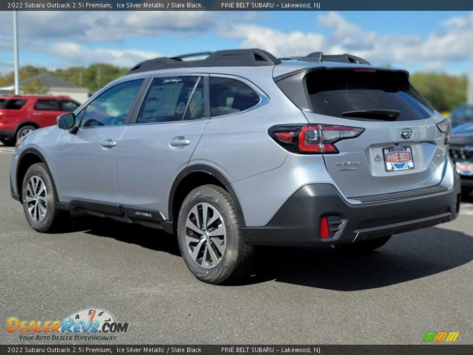 2022 Subaru Outback 2.5i Premium Ice Silver Metallic / Slate Black Photo #6