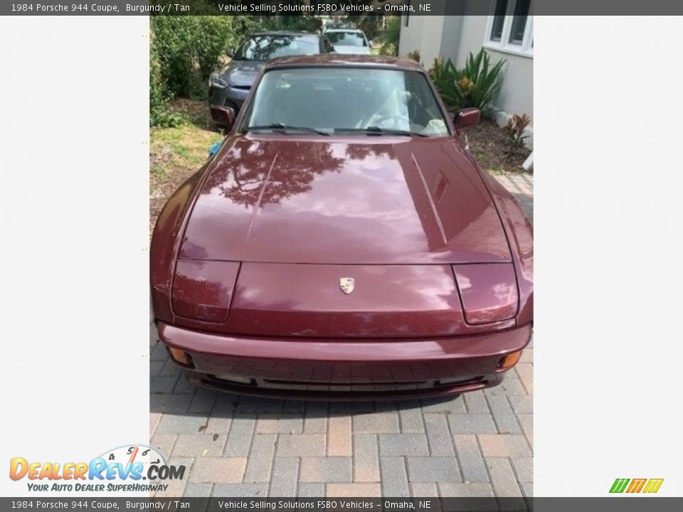 1984 Porsche 944 Coupe Burgundy / Tan Photo #5