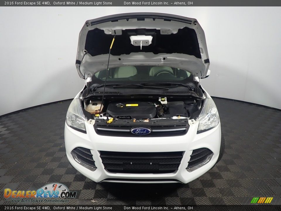 2016 Ford Escape SE 4WD Oxford White / Medium Light Stone Photo #6