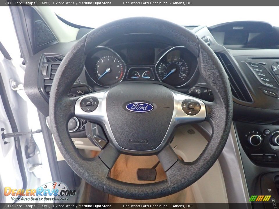 2016 Ford Escape SE 4WD Oxford White / Medium Light Stone Photo #28
