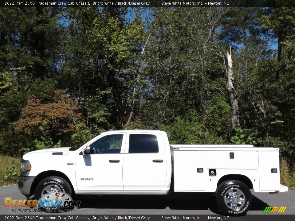 2022 Ram 2500 Tradesman Crew Cab Chassis Bright White / Black/Diesel Gray Photo #1