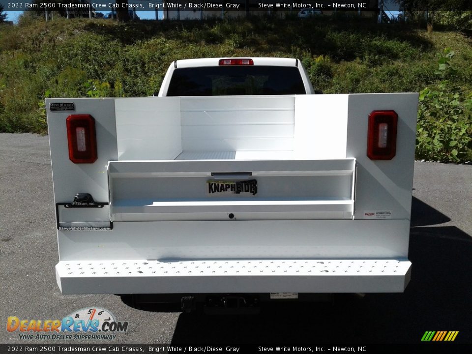 2022 Ram 2500 Tradesman Crew Cab Chassis Bright White / Black/Diesel Gray Photo #8