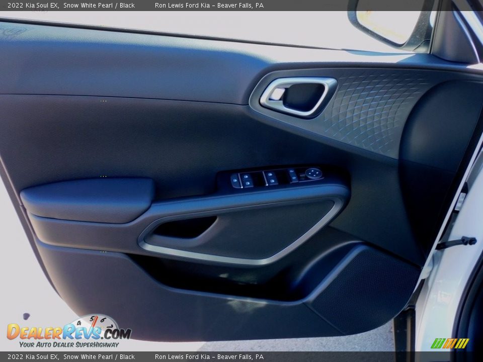 2022 Kia Soul EX Snow White Pearl / Black Photo #14