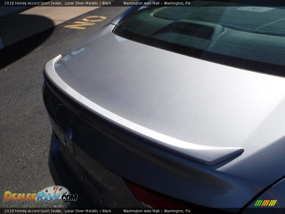 2018 Honda Accord Sport Sedan Lunar Silver Metallic / Black Photo #10