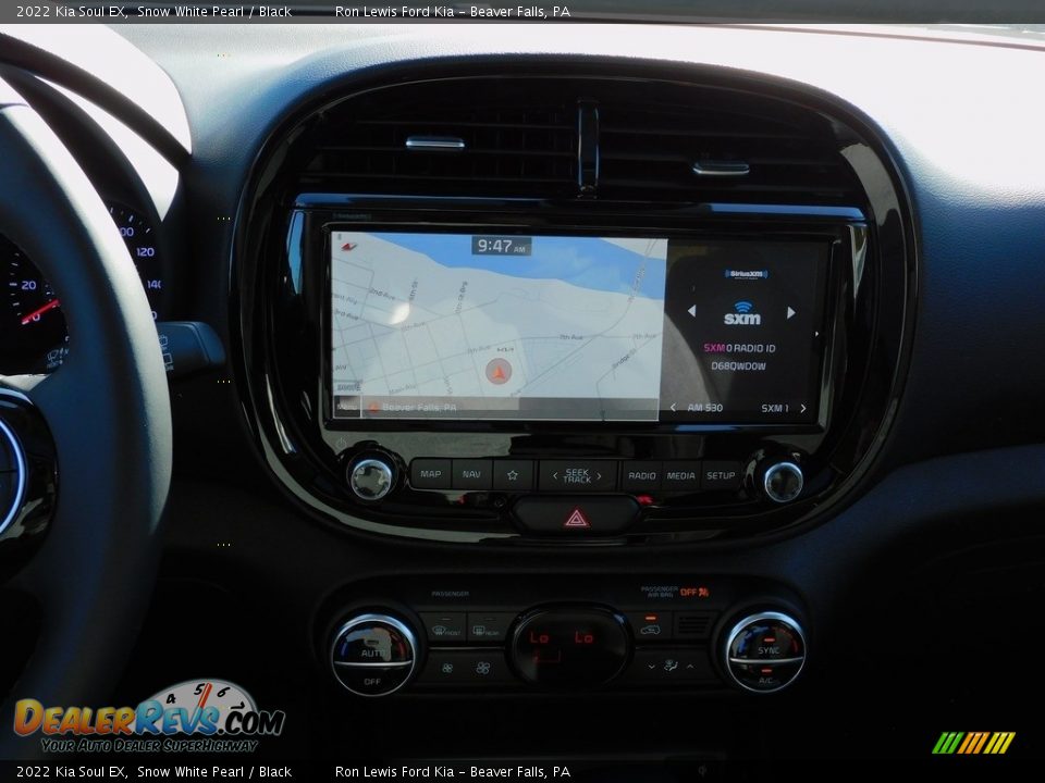 2022 Kia Soul EX Snow White Pearl / Black Photo #16