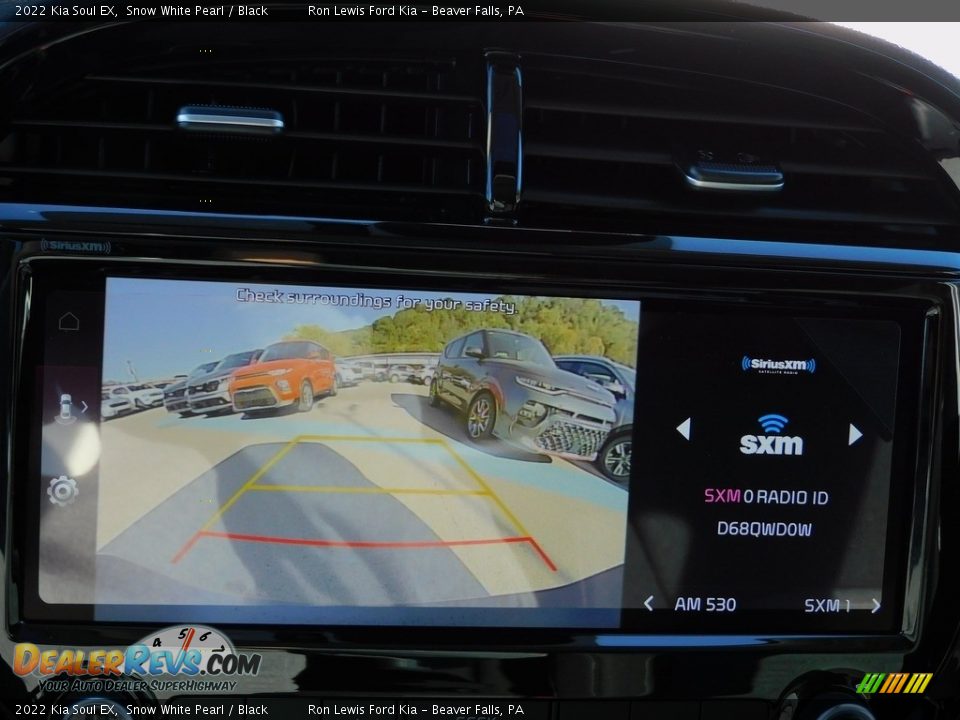 2022 Kia Soul EX Snow White Pearl / Black Photo #17