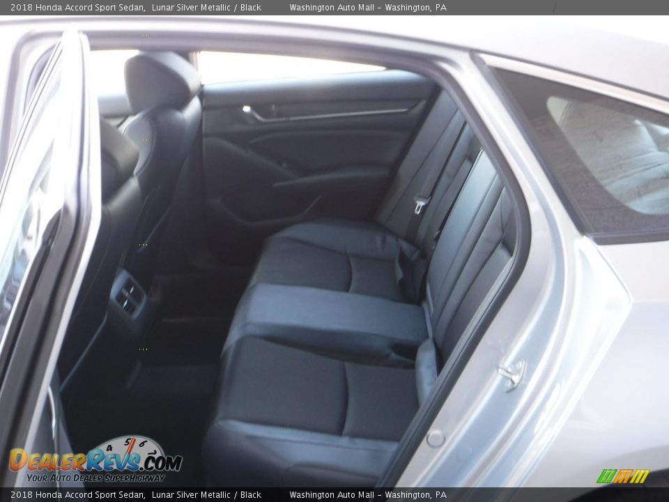 2018 Honda Accord Sport Sedan Lunar Silver Metallic / Black Photo #32