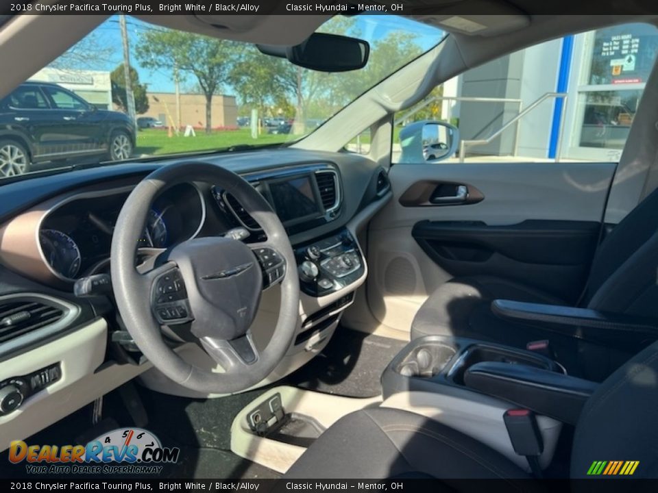 2018 Chrysler Pacifica Touring Plus Bright White / Black/Alloy Photo #3