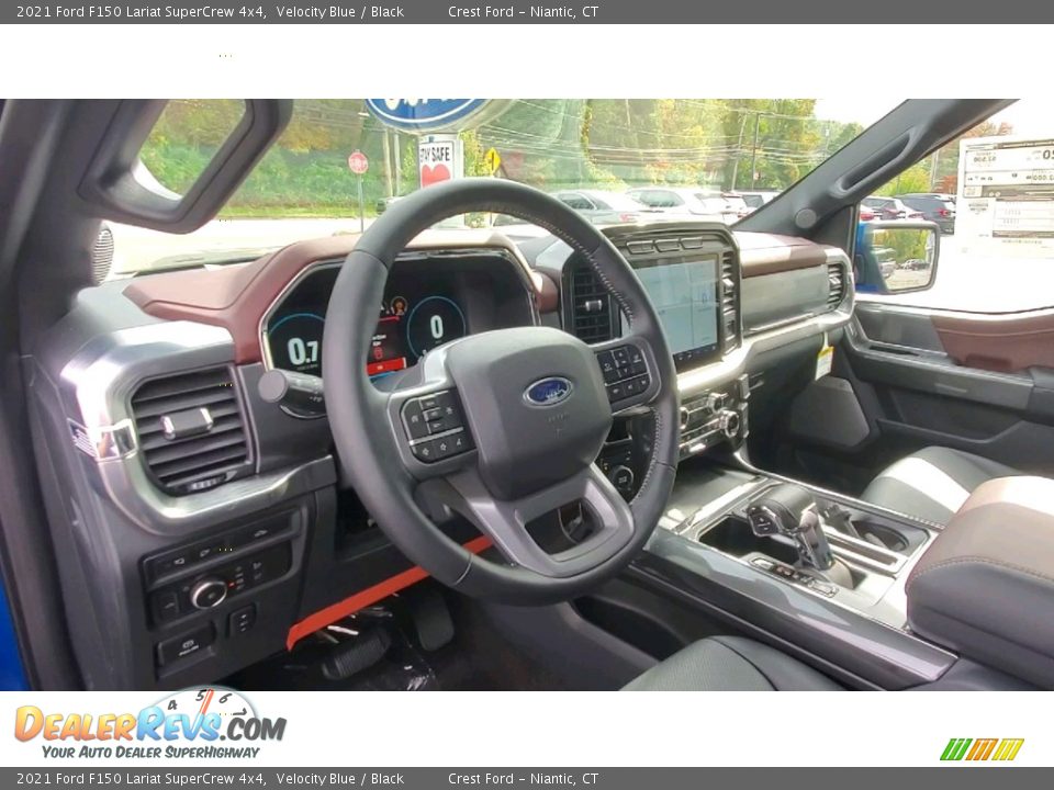 Black Interior - 2021 Ford F150 Lariat SuperCrew 4x4 Photo #10