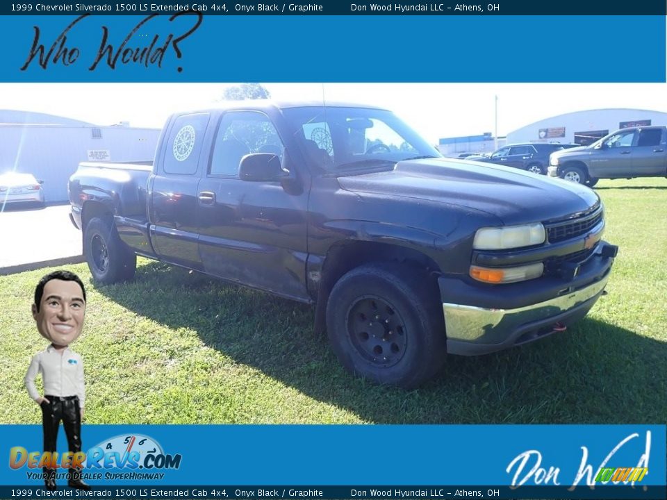 1999 Chevrolet Silverado 1500 LS Extended Cab 4x4 Onyx Black / Graphite Photo #1