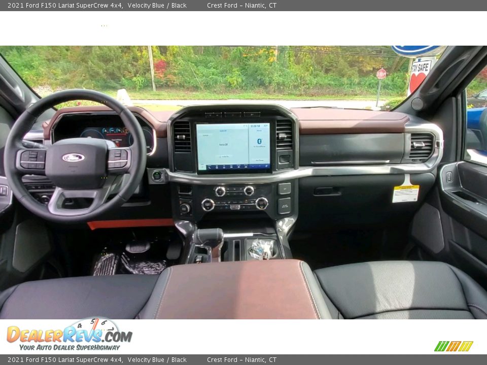 Dashboard of 2021 Ford F150 Lariat SuperCrew 4x4 Photo #19