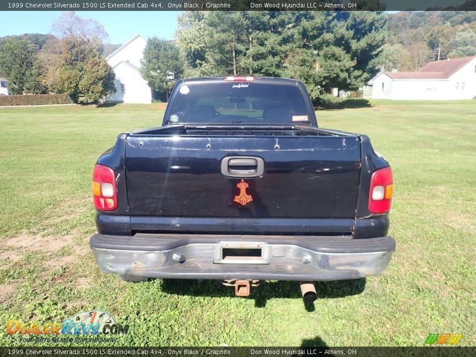 1999 Chevrolet Silverado 1500 LS Extended Cab 4x4 Onyx Black / Graphite Photo #10