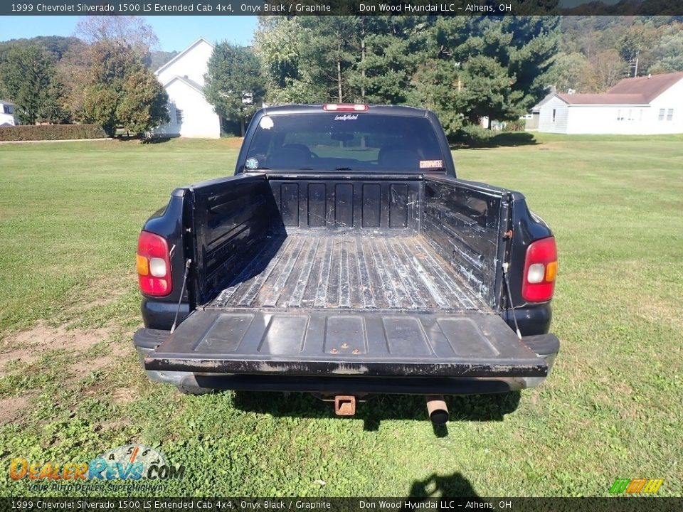 1999 Chevrolet Silverado 1500 LS Extended Cab 4x4 Onyx Black / Graphite Photo #11