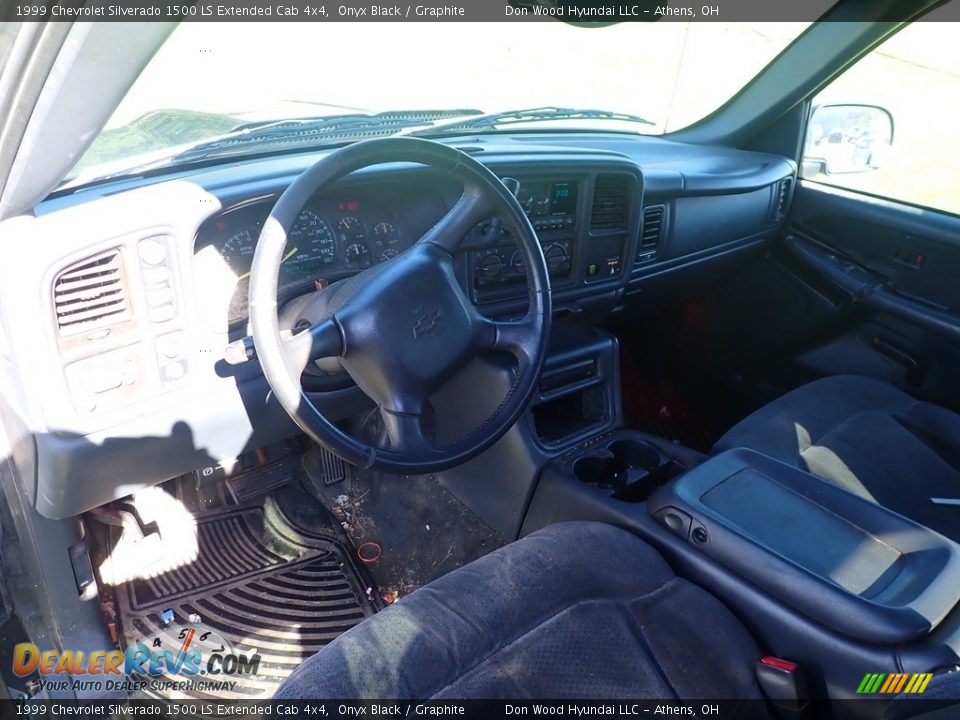1999 Chevrolet Silverado 1500 LS Extended Cab 4x4 Onyx Black / Graphite Photo #13