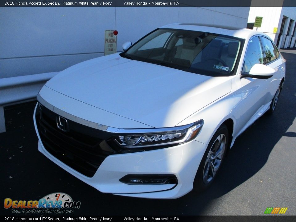 2018 Honda Accord EX Sedan Platinum White Pearl / Ivory Photo #9