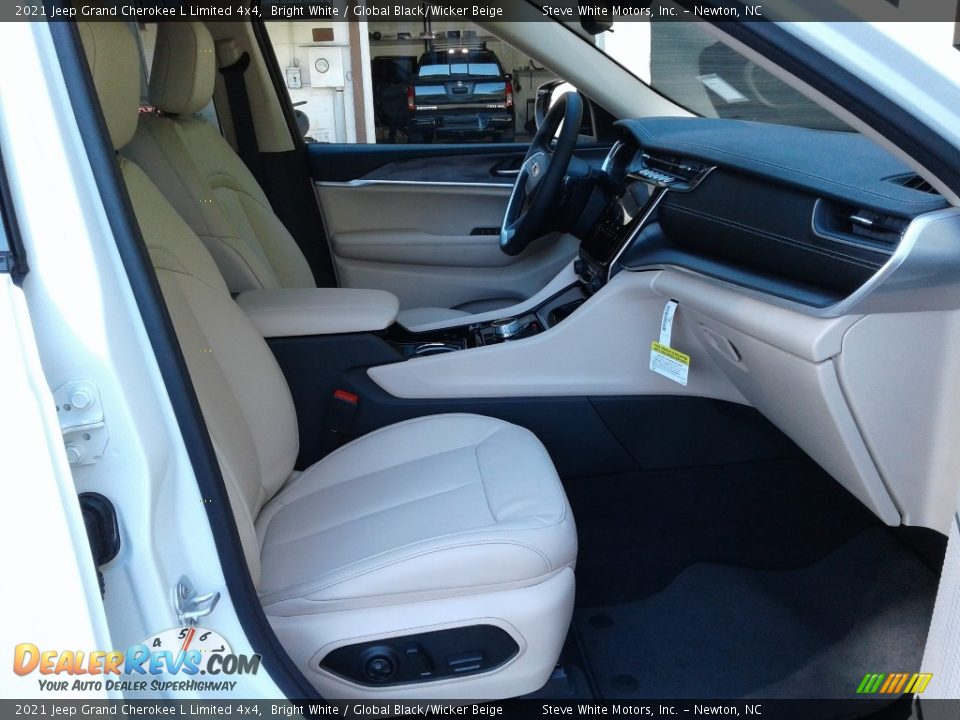 2021 Jeep Grand Cherokee L Limited 4x4 Bright White / Global Black/Wicker Beige Photo #19