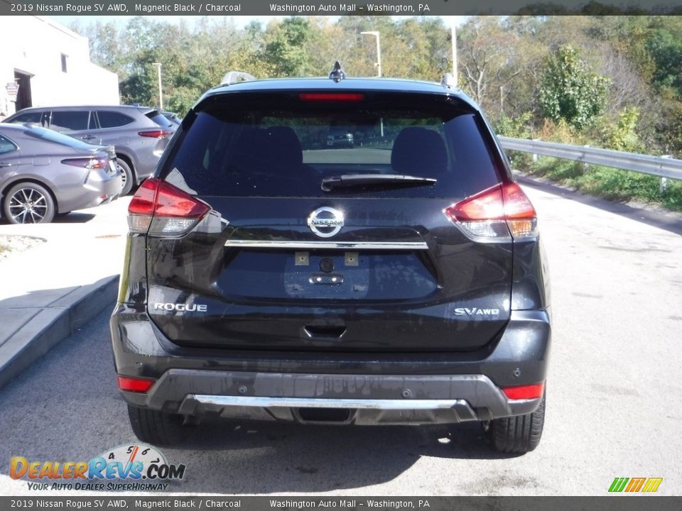2019 Nissan Rogue SV AWD Magnetic Black / Charcoal Photo #13