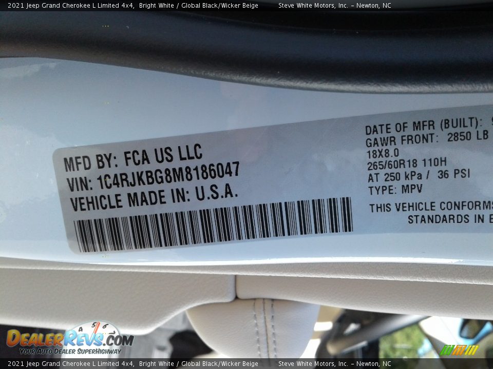 2021 Jeep Grand Cherokee L Limited 4x4 Bright White / Global Black/Wicker Beige Photo #33