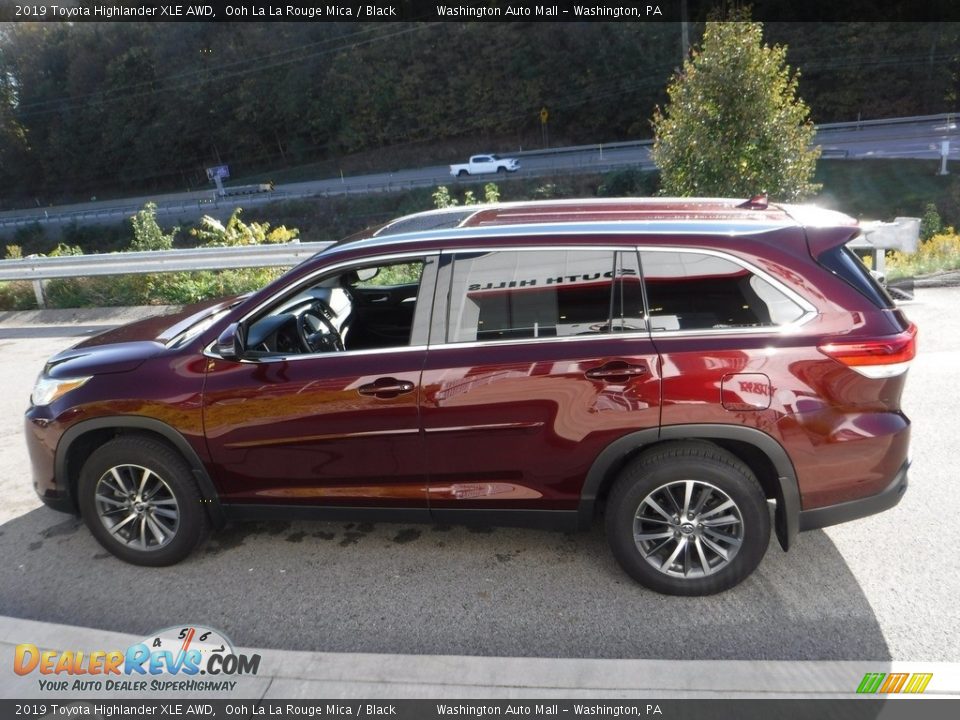 2019 Toyota Highlander XLE AWD Ooh La La Rouge Mica / Black Photo #14